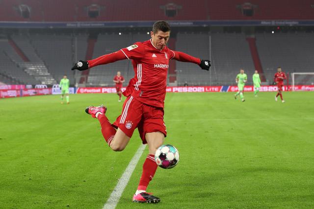 周琦12+18徐杰26分 广东大胜辽宁总比分1-1