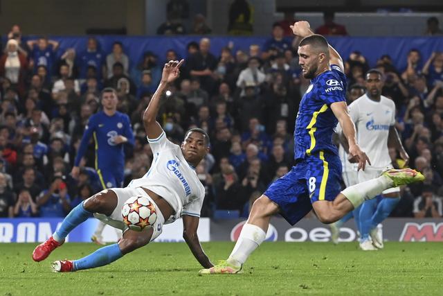 强强对话变菜鸡互啄?数据:热刺无缘"三杀"曼联