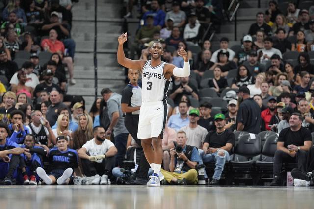 浓眉36+16詹姆斯16分 湖人力克森林狼获开门红