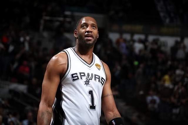 雄鹿终结凯尔特人5连胜 热火双加时力克老鹰